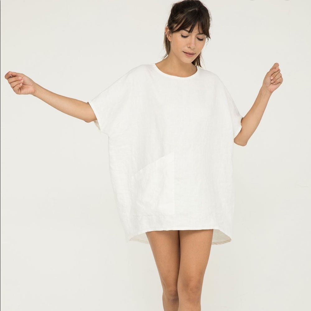 Elizabeth Suzann Harper tunic in mid weight linen